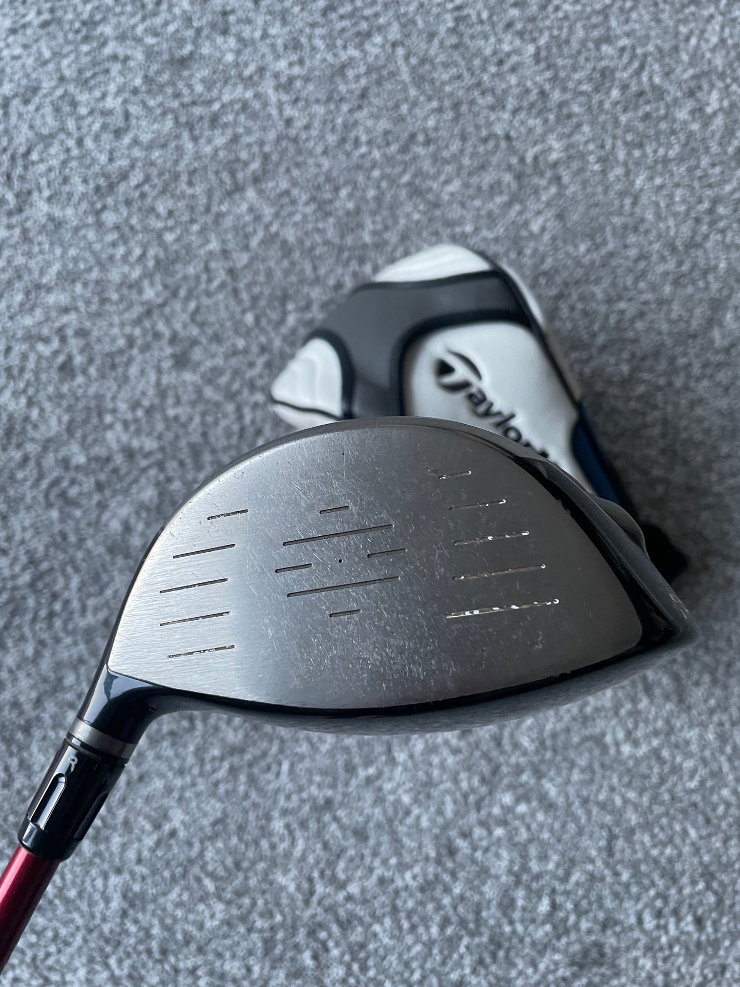 Taylormade R9 Driver 10.5 Degree Regular